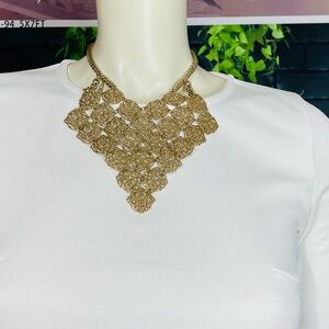 Gold Tone Cuban Link Openwork Filigree Bib Fashion 15.5 Inch Necklace
